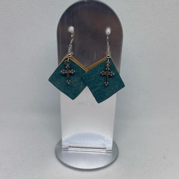 #008 green leather earrings w/ cross - Picture 1 of 1